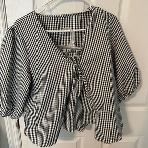 Viral Amazon checkered SET! NEVER WORN!
